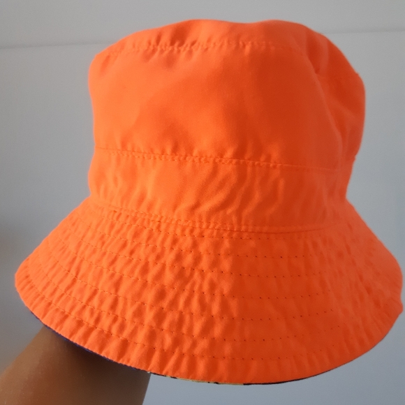 Carter's reversible summer hat, 2-3T months - Picture 2 of 3